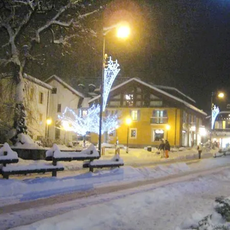 Апартаменты Le Sommet Du Bourg